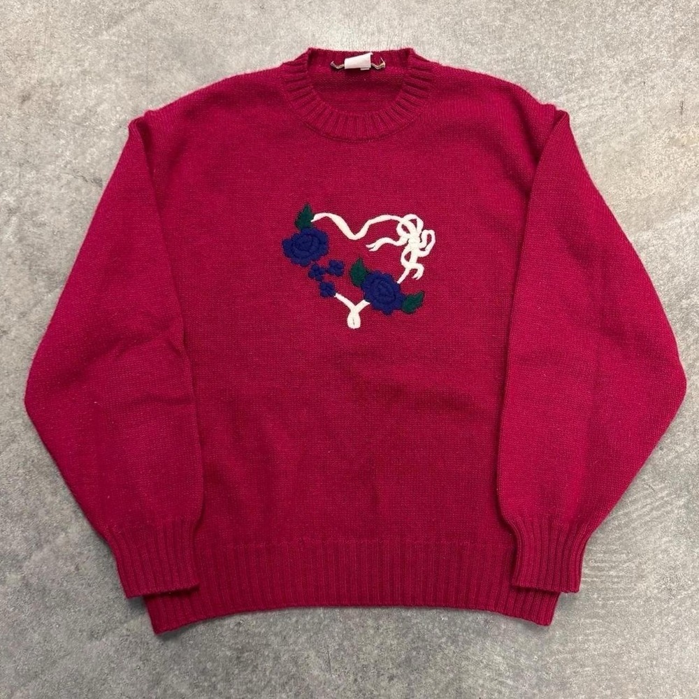 Wool Sweater Vintage Woman's Heart Embroidered Cozy Pullover Valentines Large